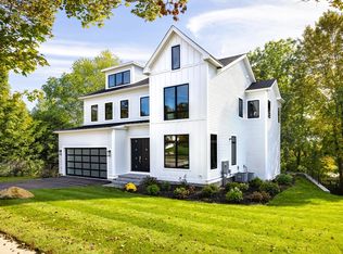 1230 Commonwealth Ave, Newton, MA 02465