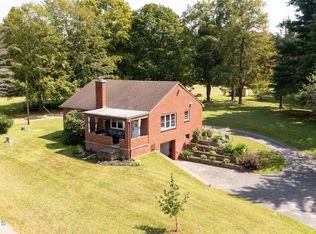 632 Brunswick Rd, Troy, NY 12180