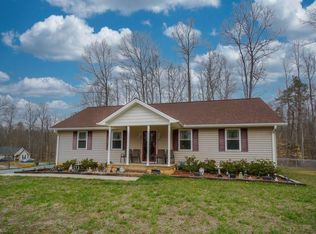2605 Cedar Top Ct, Snow Camp, NC 27349