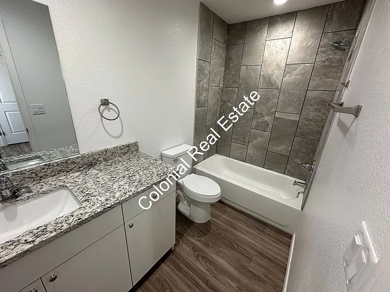 316 Cortez St — Photo 6