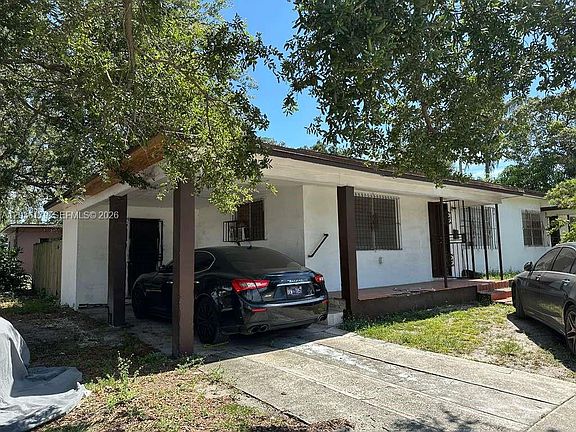 5th image of 545 NW 81st St