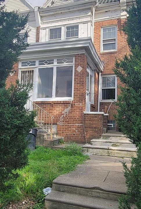 1st image of 5261 E Roosevelt Blvd