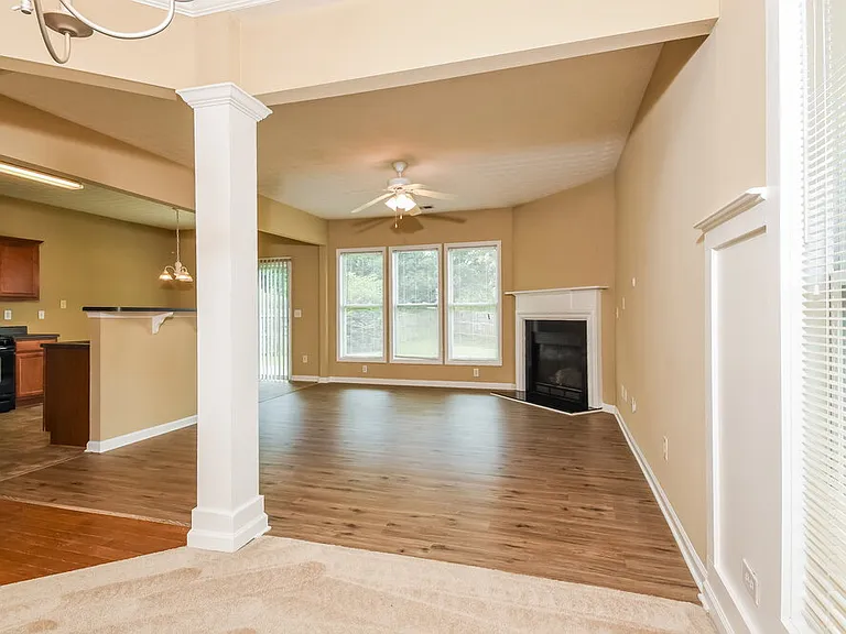 206 Winterbury Dr — Photo 8