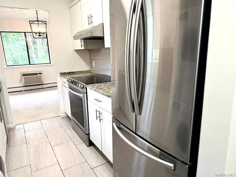 3 Loudon Dr #6 — Photo 7
