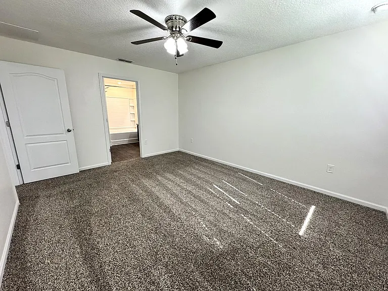 3268 Lawton Pl — Photo 9