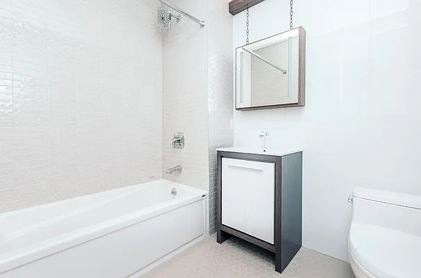 Rented by Nooklyn NYC LLC | media 55