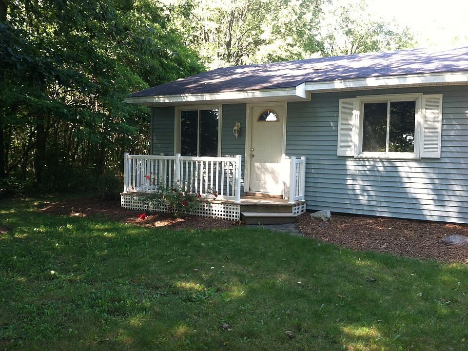 14635 Taylor St, West Olive, MI 49460 Zillow