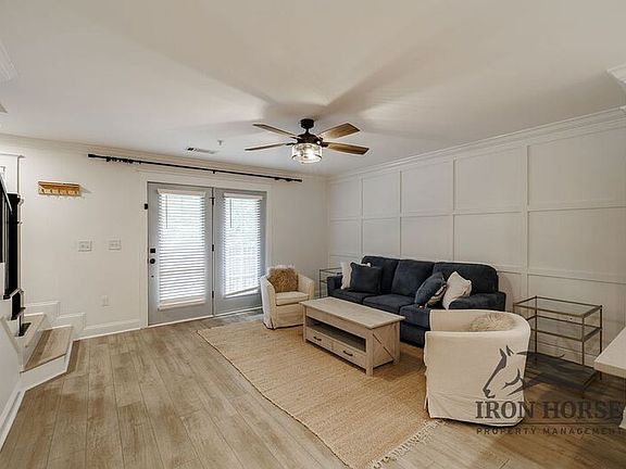 3rd image of 1035 Barnett Shoals Rd APT 932