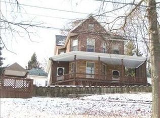 303 Lincoln Ave, Charleroi, PA 15022
