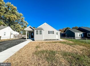 8 Yale Ave, New Castle, DE 19720