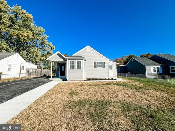 8 Yale Ave, New Castle, DE 19720