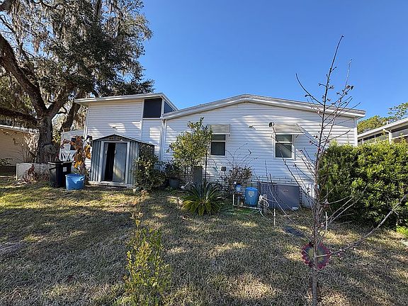 3rd image of 13755 NE 253rd Ct