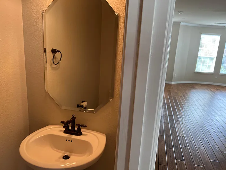 2500 Rockbrook Dr #42 — Photo 25