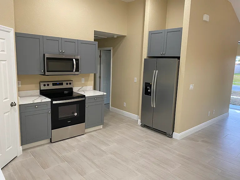 530 Decatur St — Photo 5
