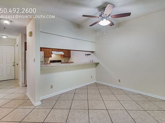 4th image of 200 Sandestin Ln APT 1305