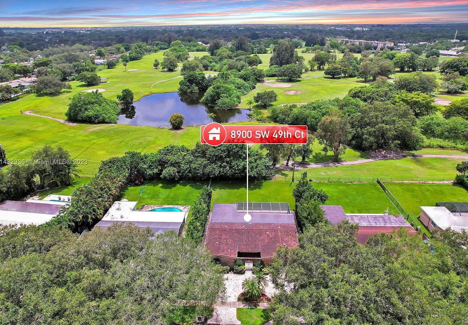 8900 SW 49th Ct