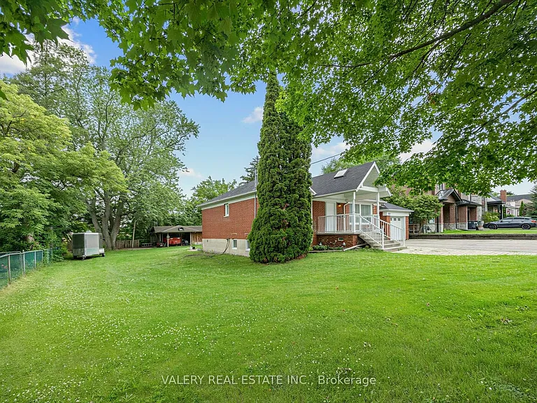 1366 Applewood Rd #MAIN — Photo 17