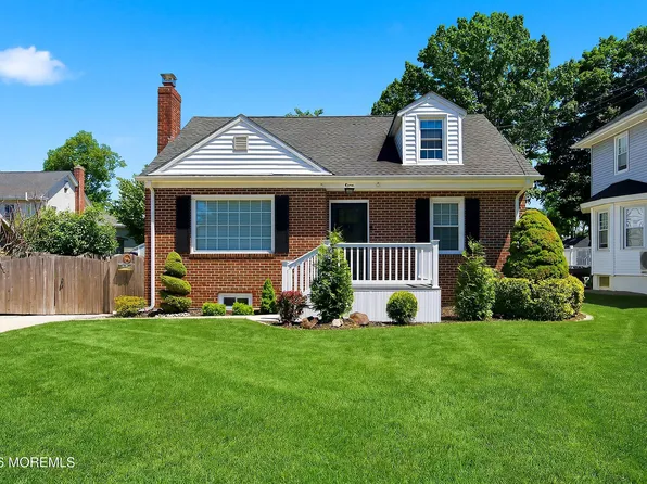1 Cottage Place, Freehold, NJ 07728