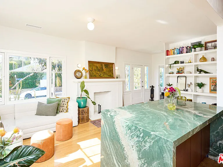 818 Palms Blvd — Photo 12