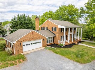 115 Lake Ridge Dr, Forest, VA 24551