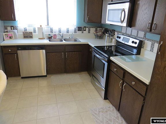 4th image of 160 Temple Peak Dr