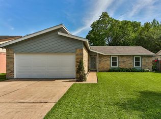 10131 Enchanted Stone Dr, Houston, TX 77070