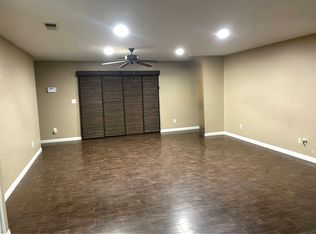8912 Long Island Dr, Bakersfield, CA 93311