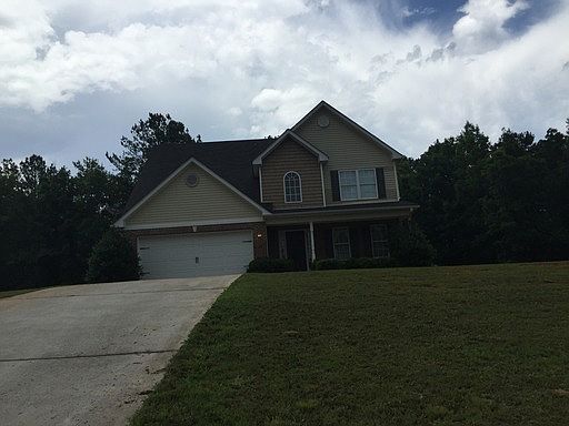 2nd image of 240 Lamar Ln
