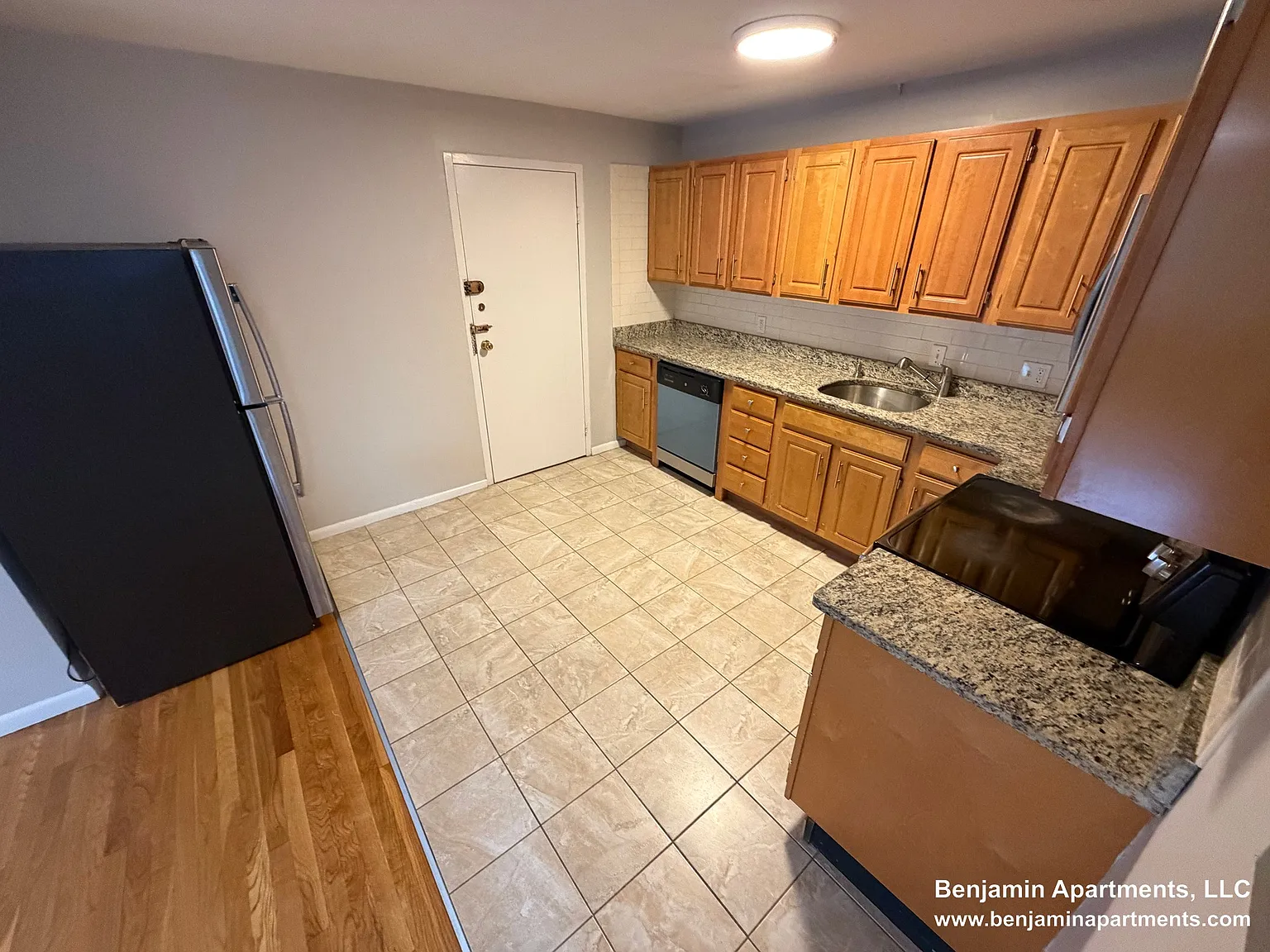 2 bed, $3,100 — Photo 2