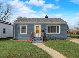 5718 13th Ct, Kenosha, WI 53140