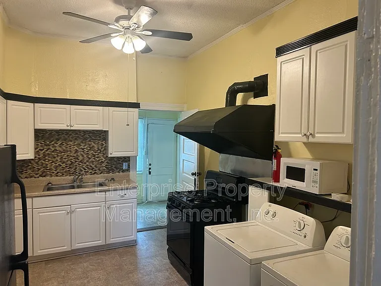 32 N Cooper St — Photo 7