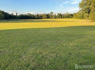 67 Davidson Mill Rd S, North Brunswick, NJ 08902