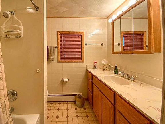 5th image of 2379 E Ross Allen Lake Ln