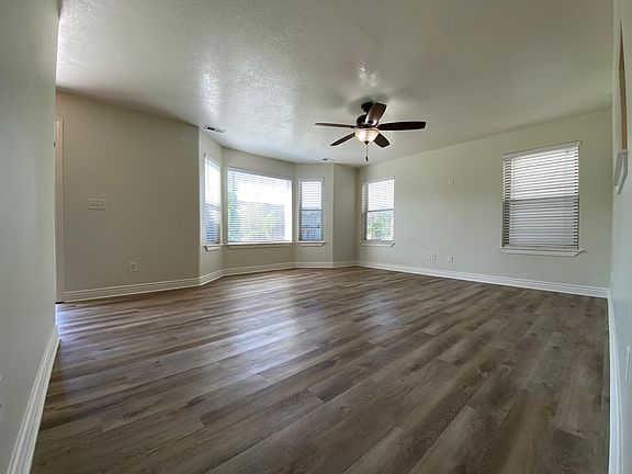 2nd image of 642 Trejo St
