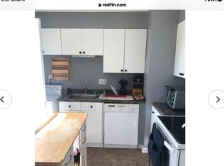 701 Williamsburg Rd, Sterling, VA 20164