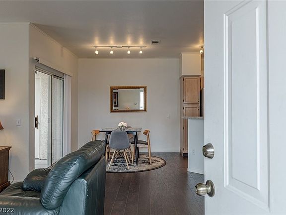 5th image of 5415 W Harmon Ave Unit 1116