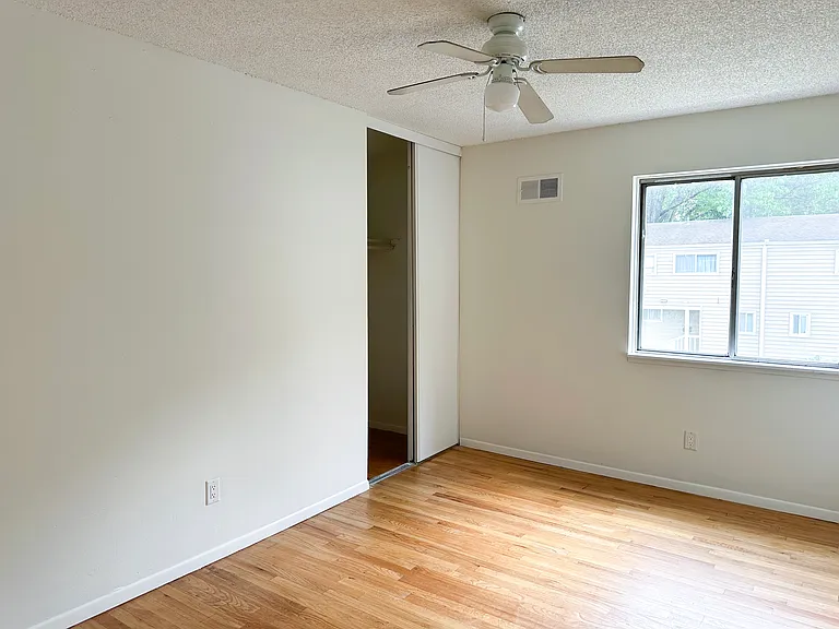255 N Michigan St #104 — Photo 9