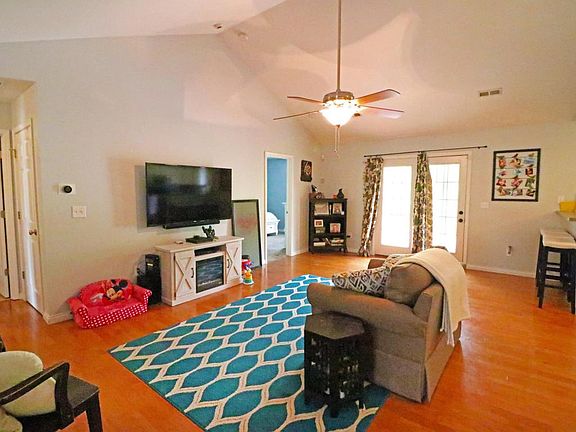 3rd image of 8719 Tigris Pointe Ln