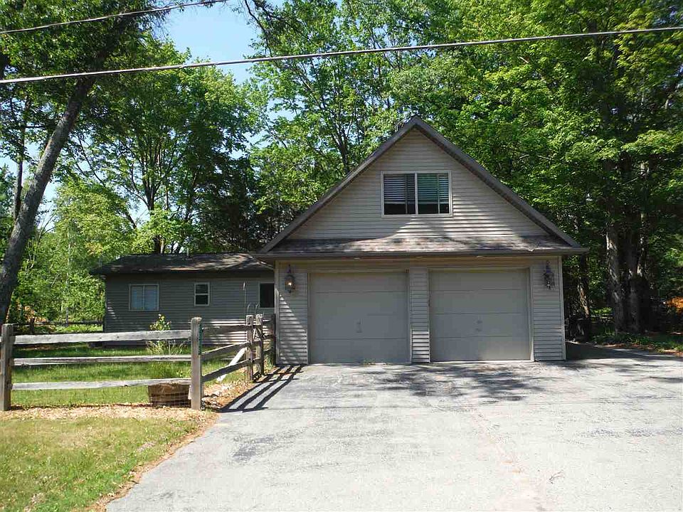 1st image of 1555 Springwood Dr