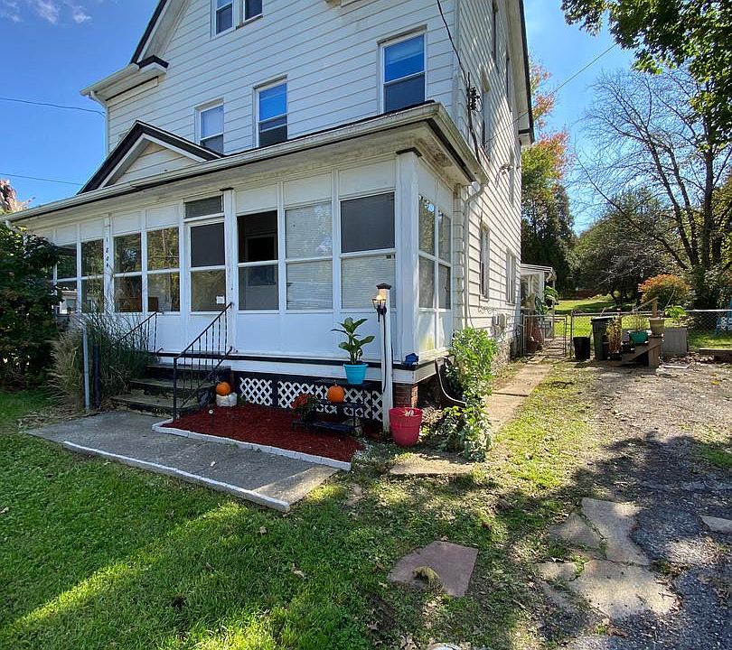 1st image of 1802 Olive St