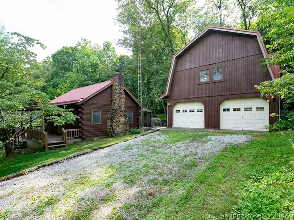3167 N Happy Hollow Road, Birdseye, IN 47513