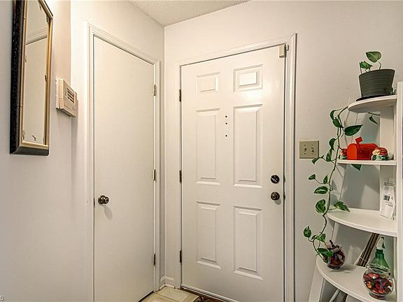 4th image of 4351 Baylor St