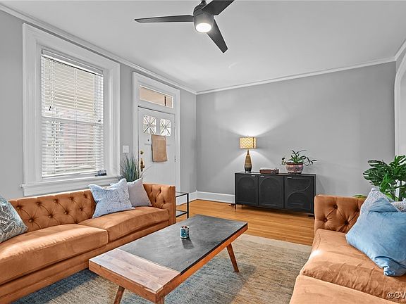 5th image of 2710 Grayland Ave