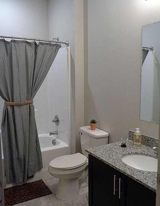 Phillips Luxury Apartments 8