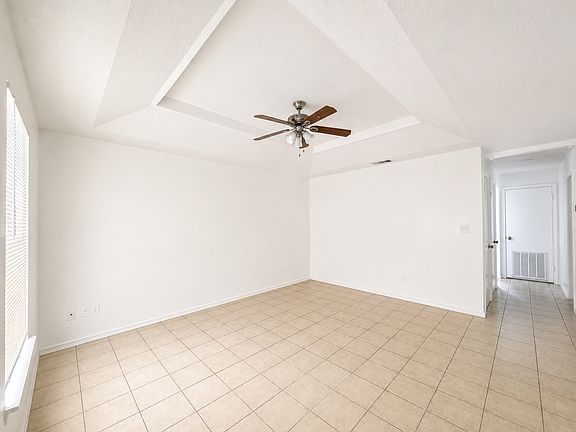 4th image of 4108 N 24th Ln