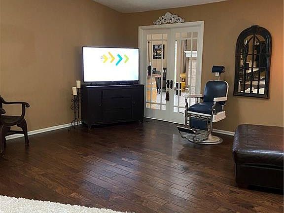 5th image of 4335 Casa Bella Dr