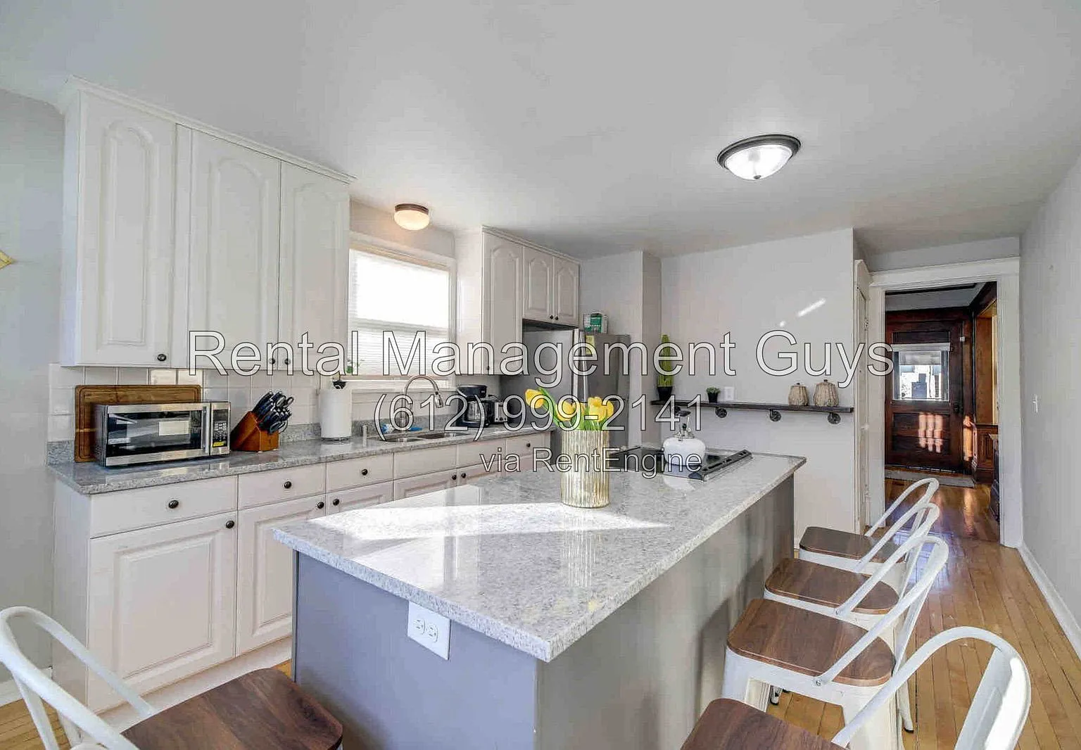 6 bed, 3.0 bath, $5,600 — Photo 1