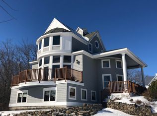 29 Summer Pl, Portland, ME 04103