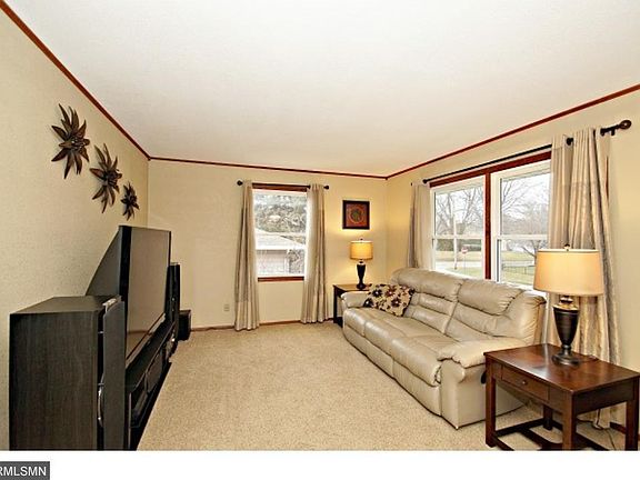4th image of 1851 Manton St