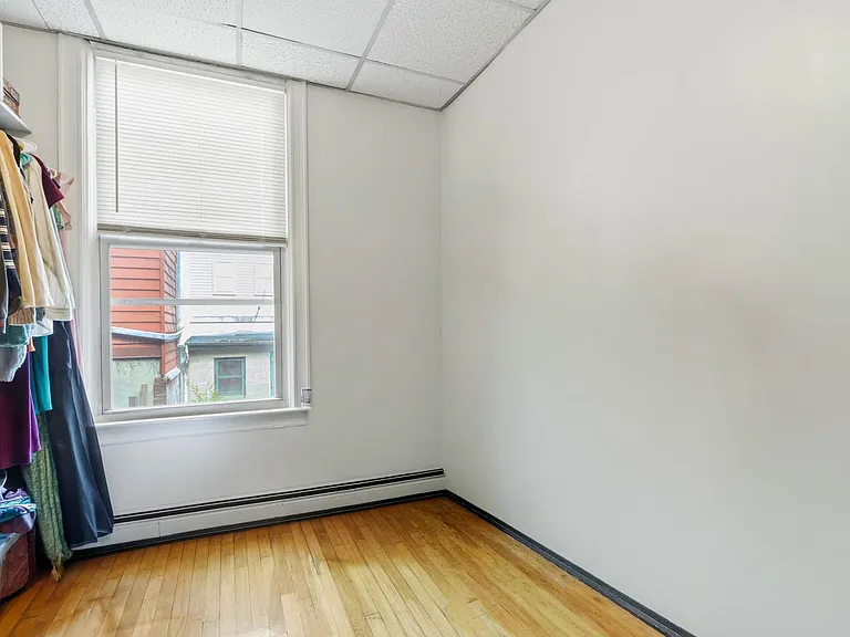 339 Park Ave #A — Photo 5